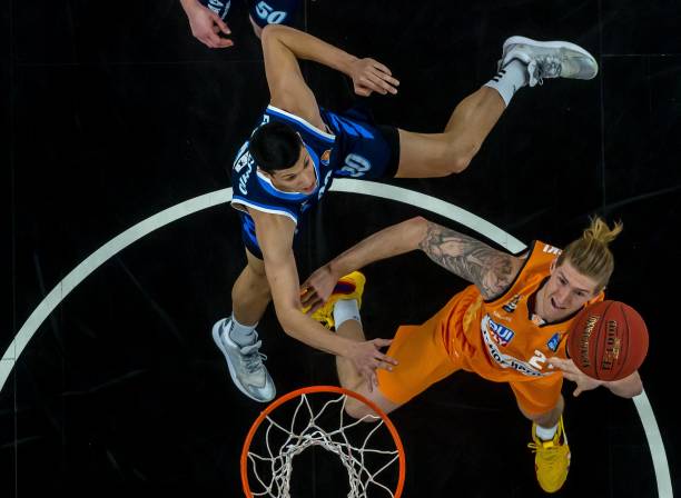 瞄准快船助教！防守专家奥康纳成尼克斯主帅布朗重组教练组首要目标