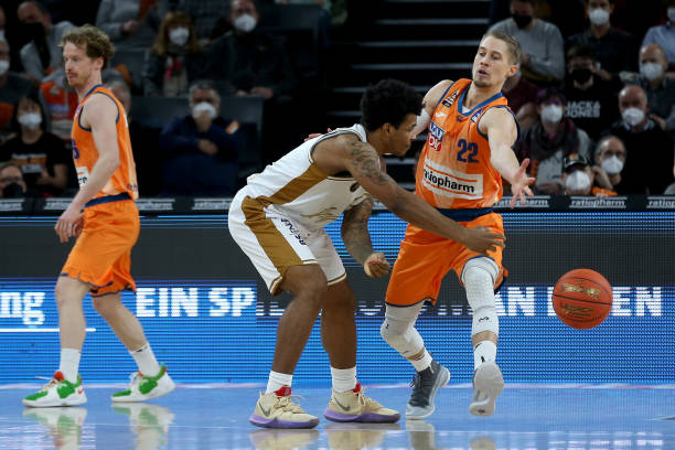 冷静挑射 冷静挑射