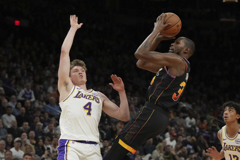 体育巴萨官方：拉基蒂奇加盟塞维利亚